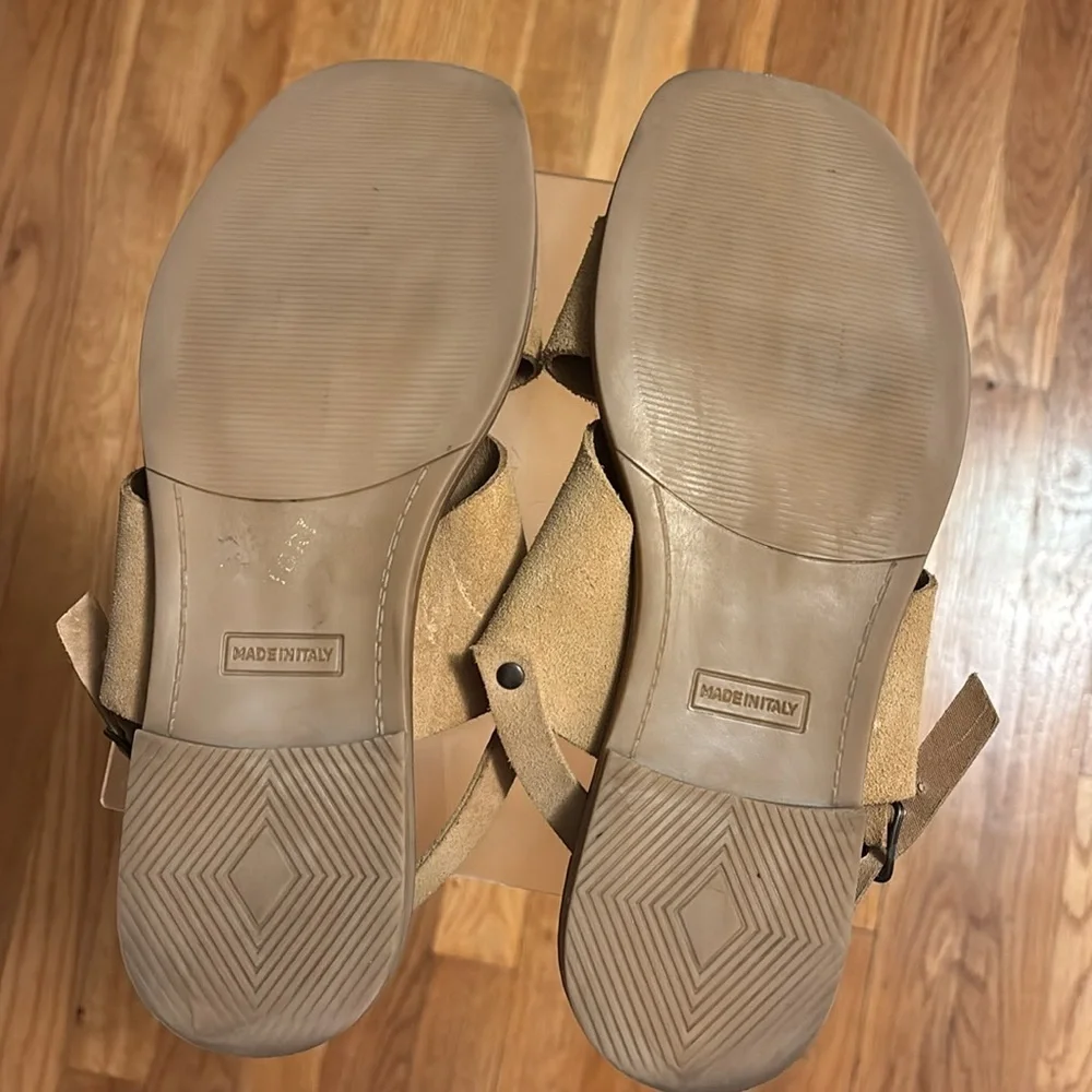 Ilaria Sartori Tan Sandals with Slingback Strap